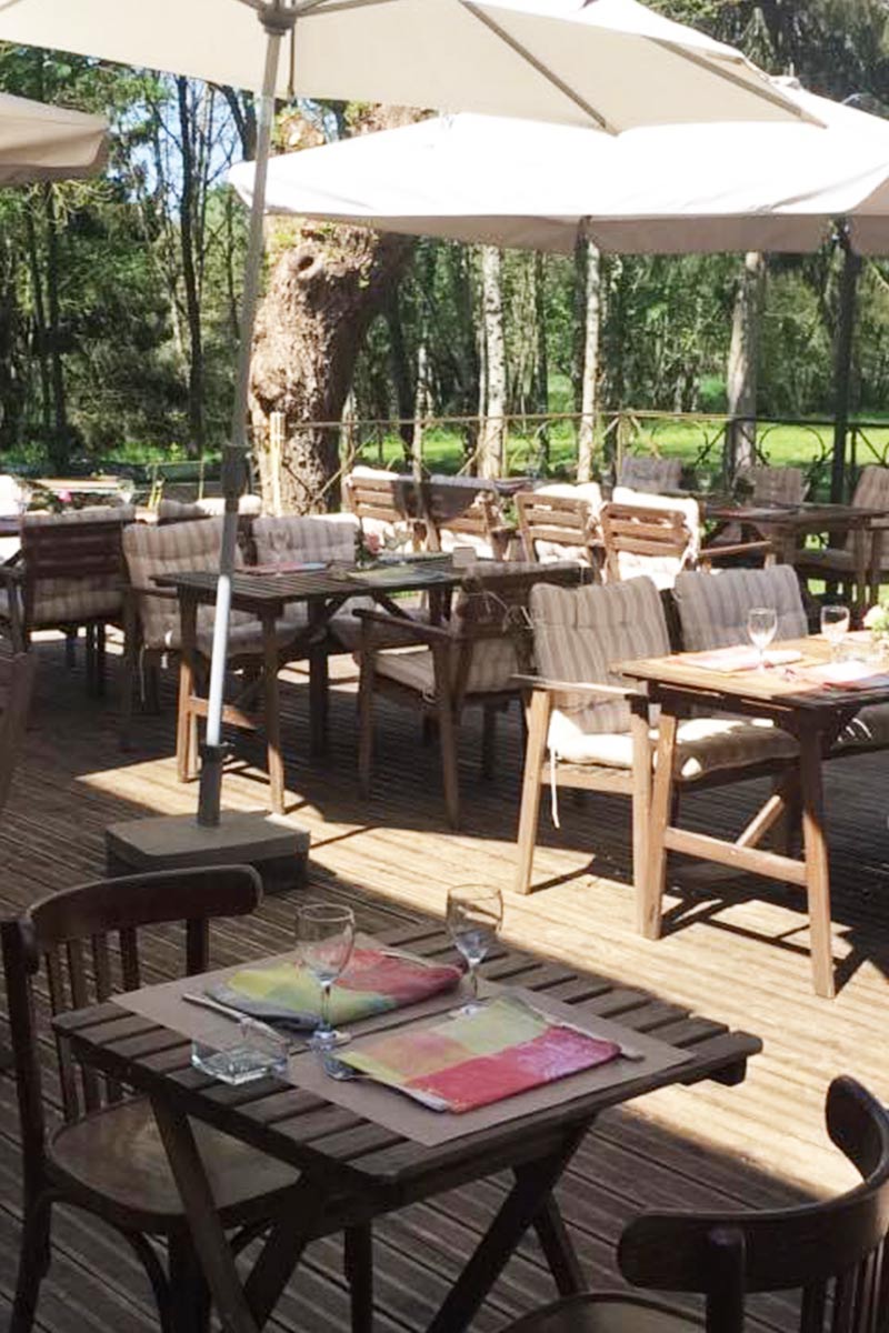 restaurant